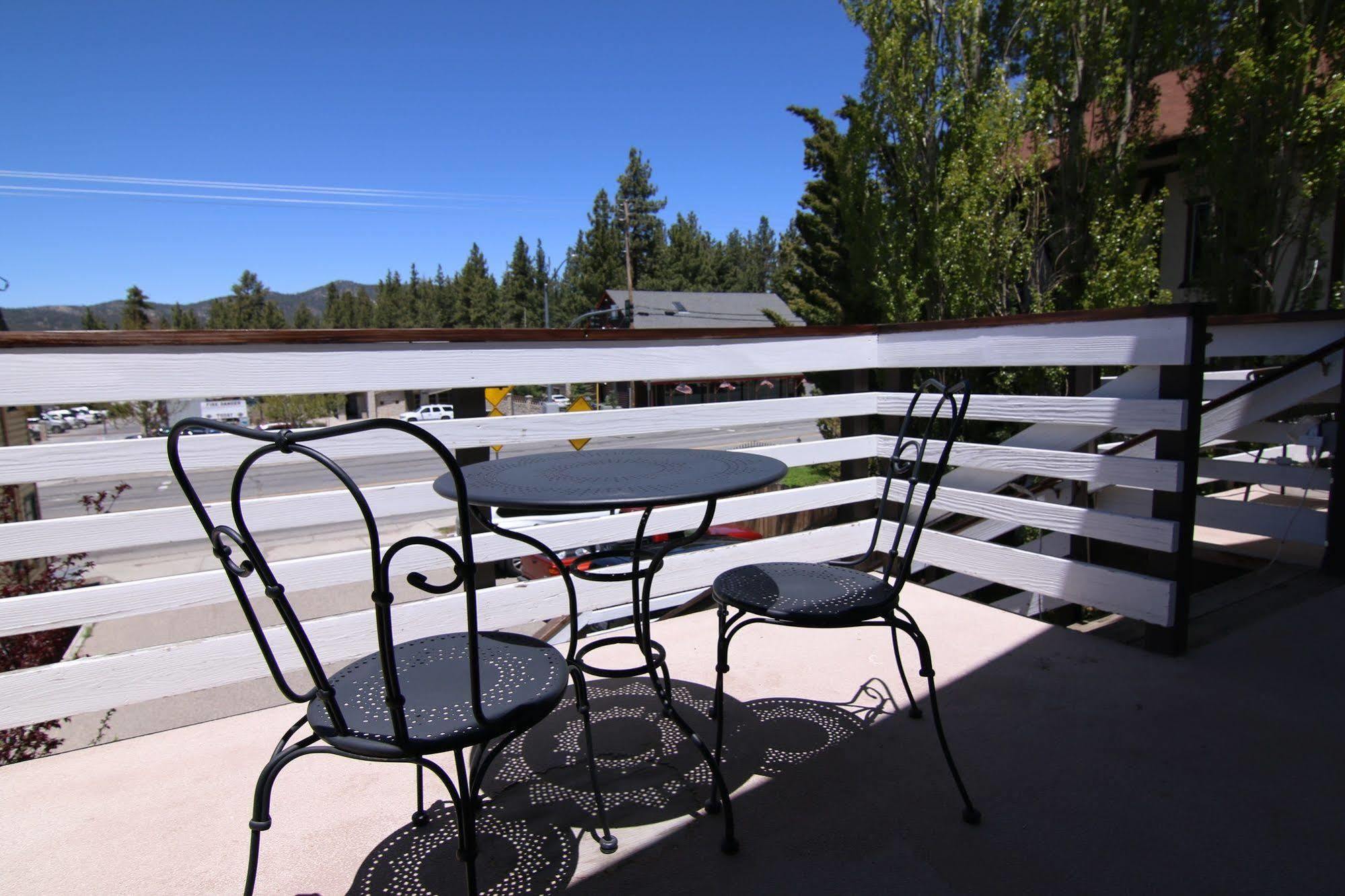 Big Bear Spa Suites Big Bear Lake Eksteriør billede
